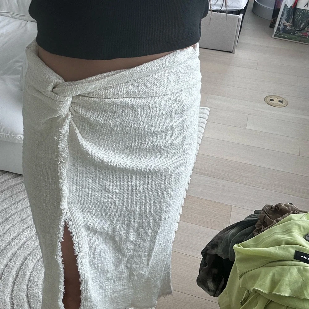 Zara tweed fringe skirt - Picture 3 of 4